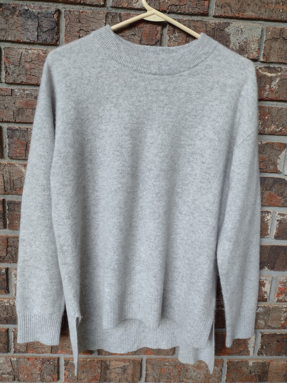 Cashmere Charter Club Luxury Women's Size M Gray 100% Cashmere Sweater Soft